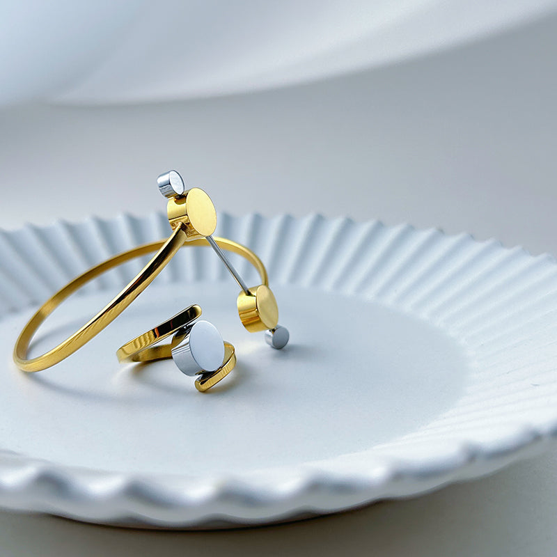Astria Orbit Bracelet