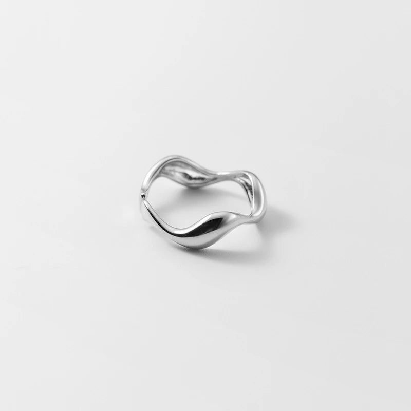 Wave Band Ring