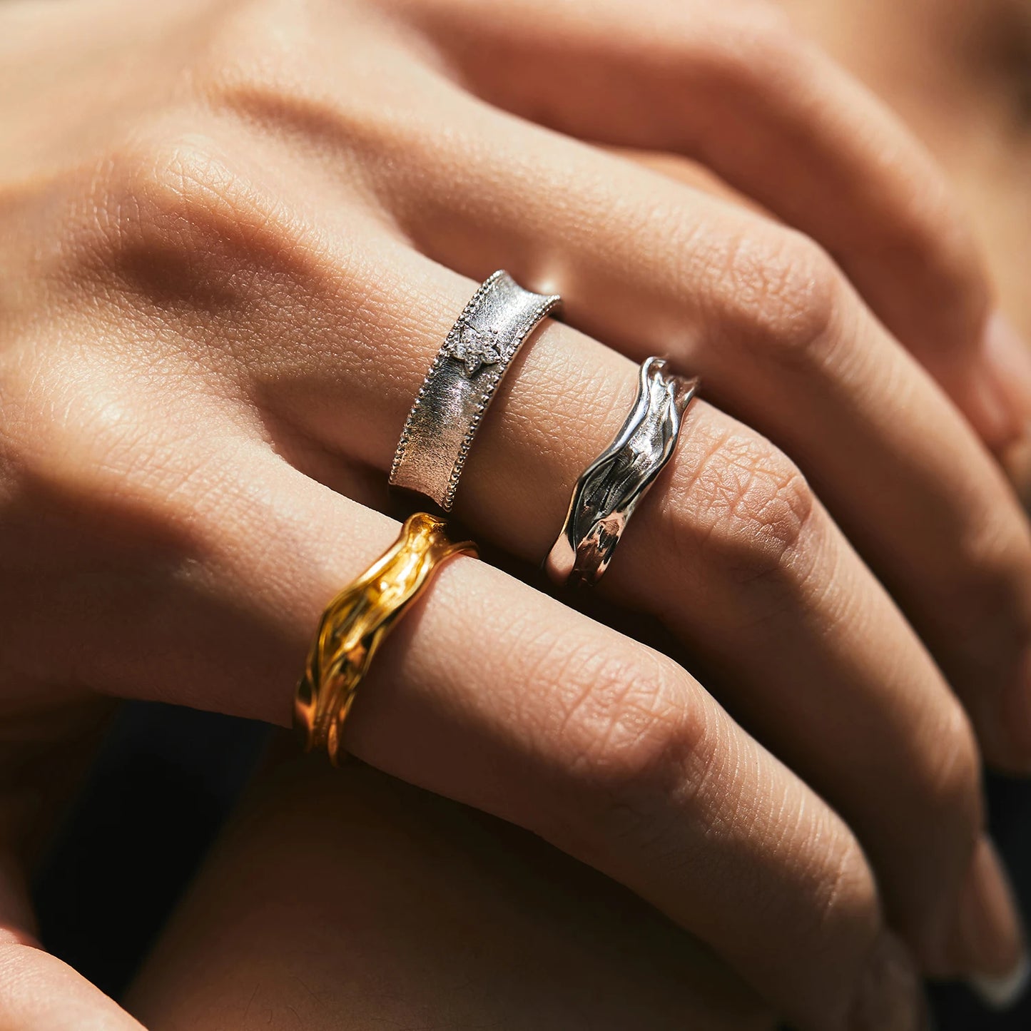 Ripple Adjustable Ring