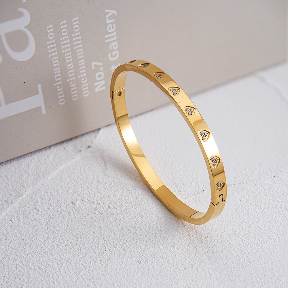 Elara Eternity Bracelet