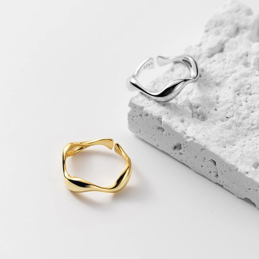 Wave Band Ring